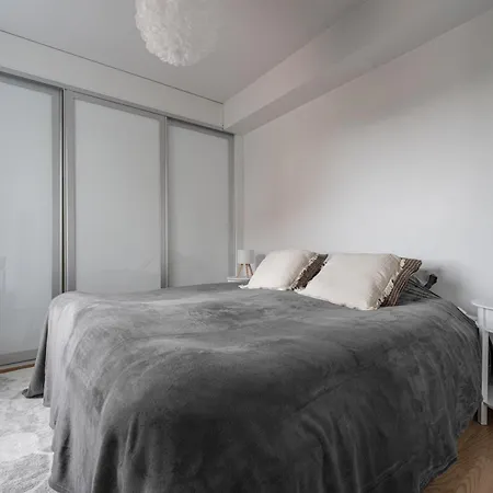 דירה Modern Downtown 2br & Sauna קופיו