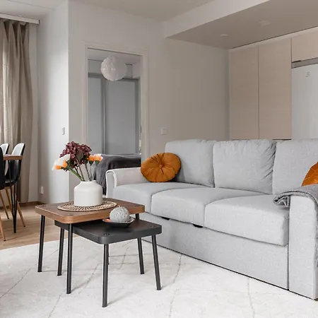 Modern Downtown 2br & Sauna דירה קופיו