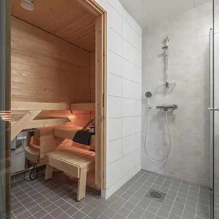 Modern Downtown 2br & Sauna * קופיו